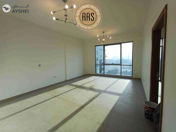 Spacious and luxurious 3BHK apartment near to Metro station
