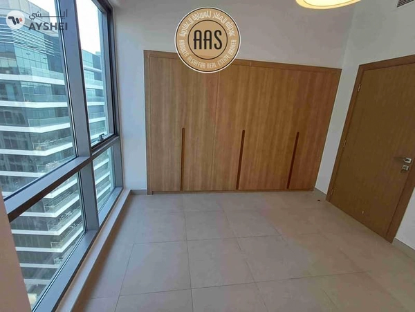 Spacious and luxurious 3BHK apartment near to Metro station