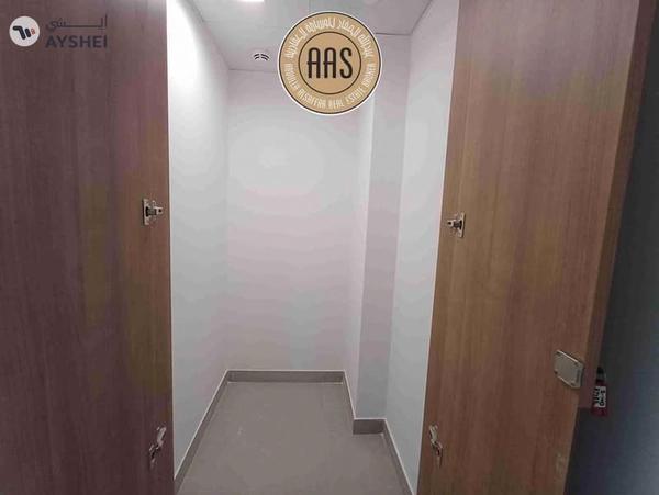 Spacious and luxurious 3BHK apartment near to Metro station