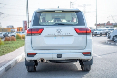 Toyota Land Cruiser VX 2025-9