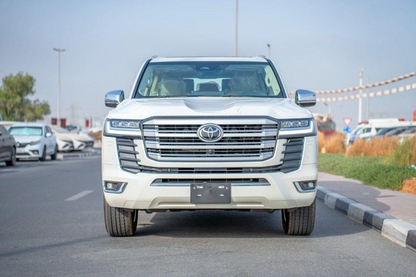 Toyota Land Cruiser VX 2025