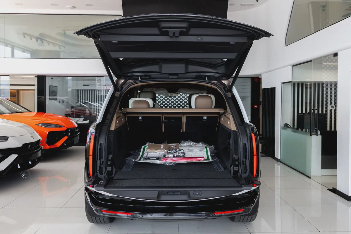 Range Rover | Vogue | SV | GCC | 4.4L Twin-Turbo V8 | SWB | AWD | VIP Rear Seats | 2026 (Export)-15-15