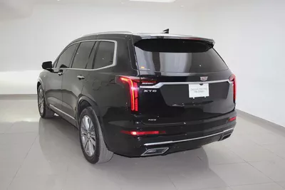 2022 Cadillac XT6 Premium Luxury - GCC Specs - Excellent Condition-3