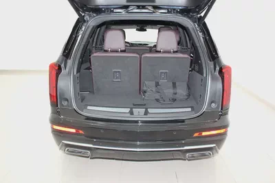 2022 Cadillac XT6 Premium Luxury - GCC Specs - Excellent Condition-4