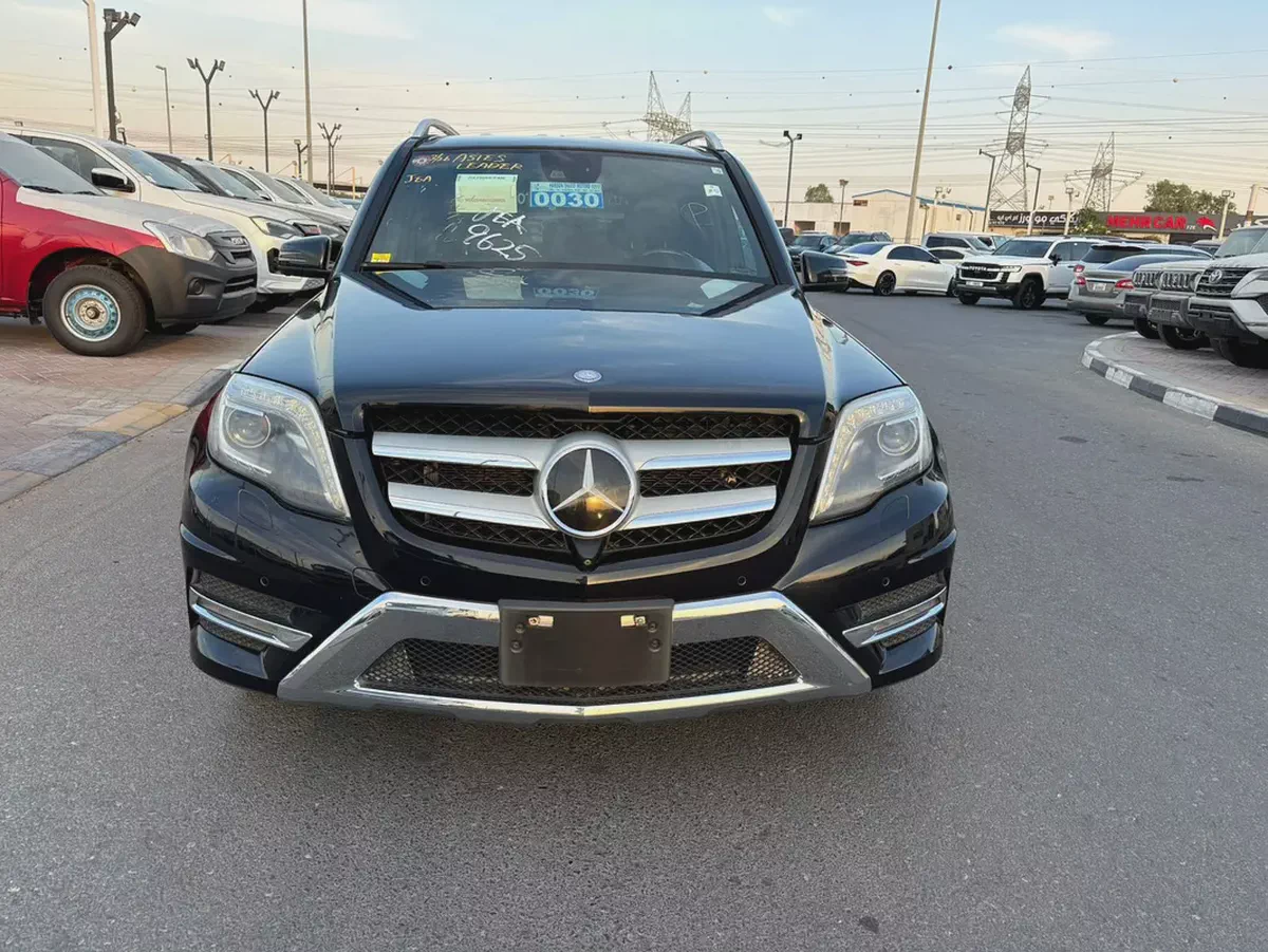 SUPER CLEAN GLK350  LOW K.M  2015 FRESH JAPAN IMPORTED