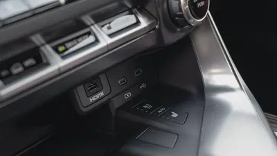 LEXUS LX700H SIGNUTURE MODEL 2026-6