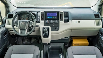2026 Toyota Hiace High Roof 3.5L Petrol MT (13-Seats)-11