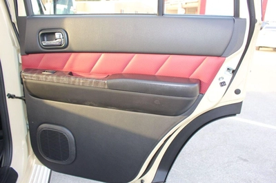 Nissan Patrol Manual Gear |Brand New | Under Official Dealer Warranty | Full Option-11
