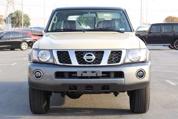 Nissan Patrol Manual Gear |Brand New | Under Official Dealer Warranty | Full Option