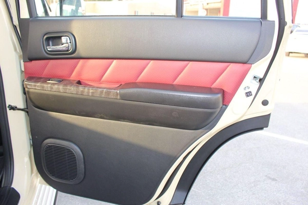 Nissan Patrol Manual Gear |Brand New | Under Official Dealer Warranty | Full Option