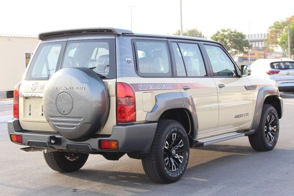 Nissan Patrol Manual Gear |Brand New | Under Official Dealer Warranty | Full Option
