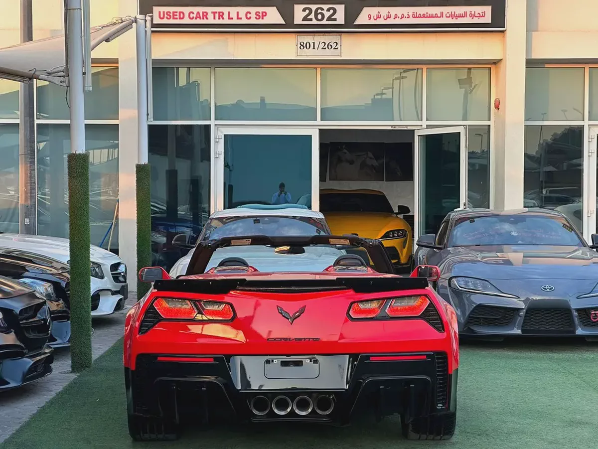 CHEVROLET CORVETTE C7 Zo6 2016
Original Paint Zero Accidents 
Convertible Hardtop
full option 

شفرو-3-3