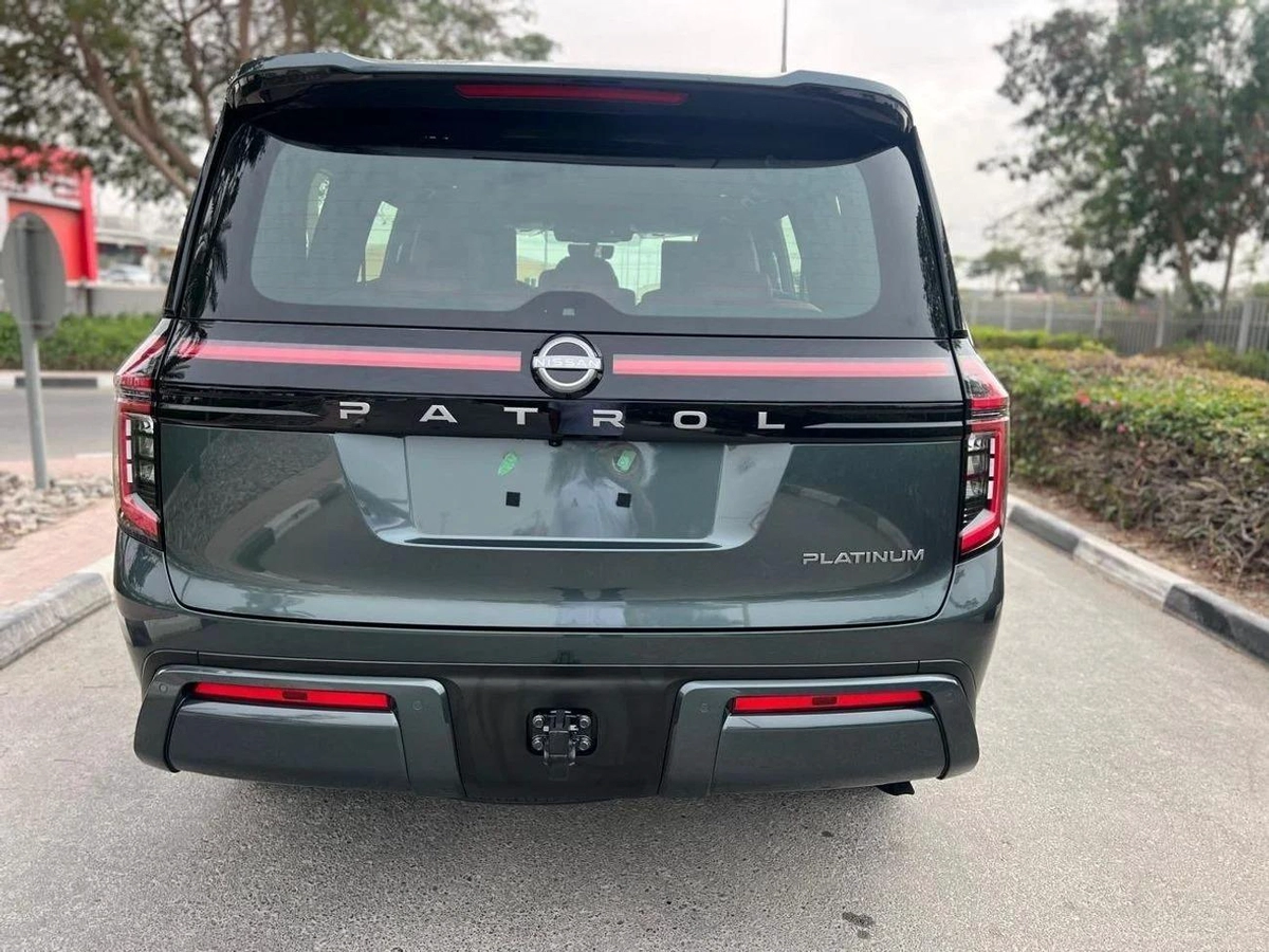 Nissan Patrol SE PLATINUM-3-3