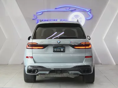 2024 - BMW X7 M60i xDrive - Prestige Condition for 290,000.00 AED-3