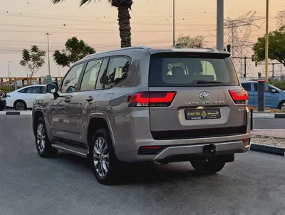 2025 Toyota Land Cruiser GXR 4.0l, Dealer Warranty, GCC Specifications-4