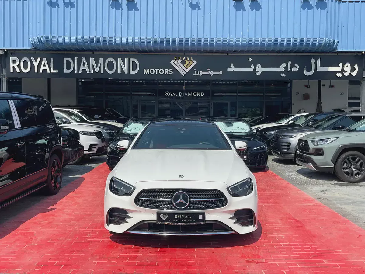 Mercedes Benz E200 Coupe AMG KIT 2023 under Warranty and Free Service From Agency | perfect car-1-1