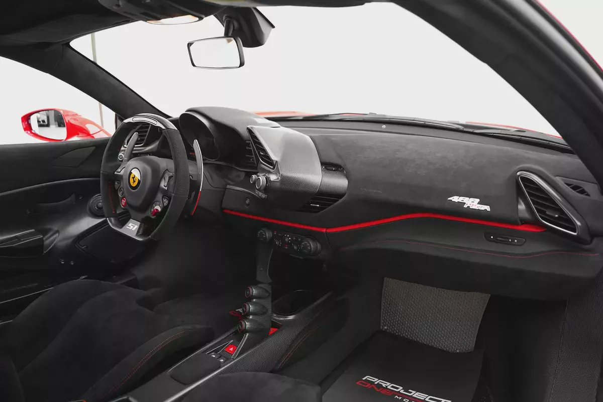 2019 FERRARI 488 PISTA PILOTI WITH 7 YEARS WARRANTY-11-11