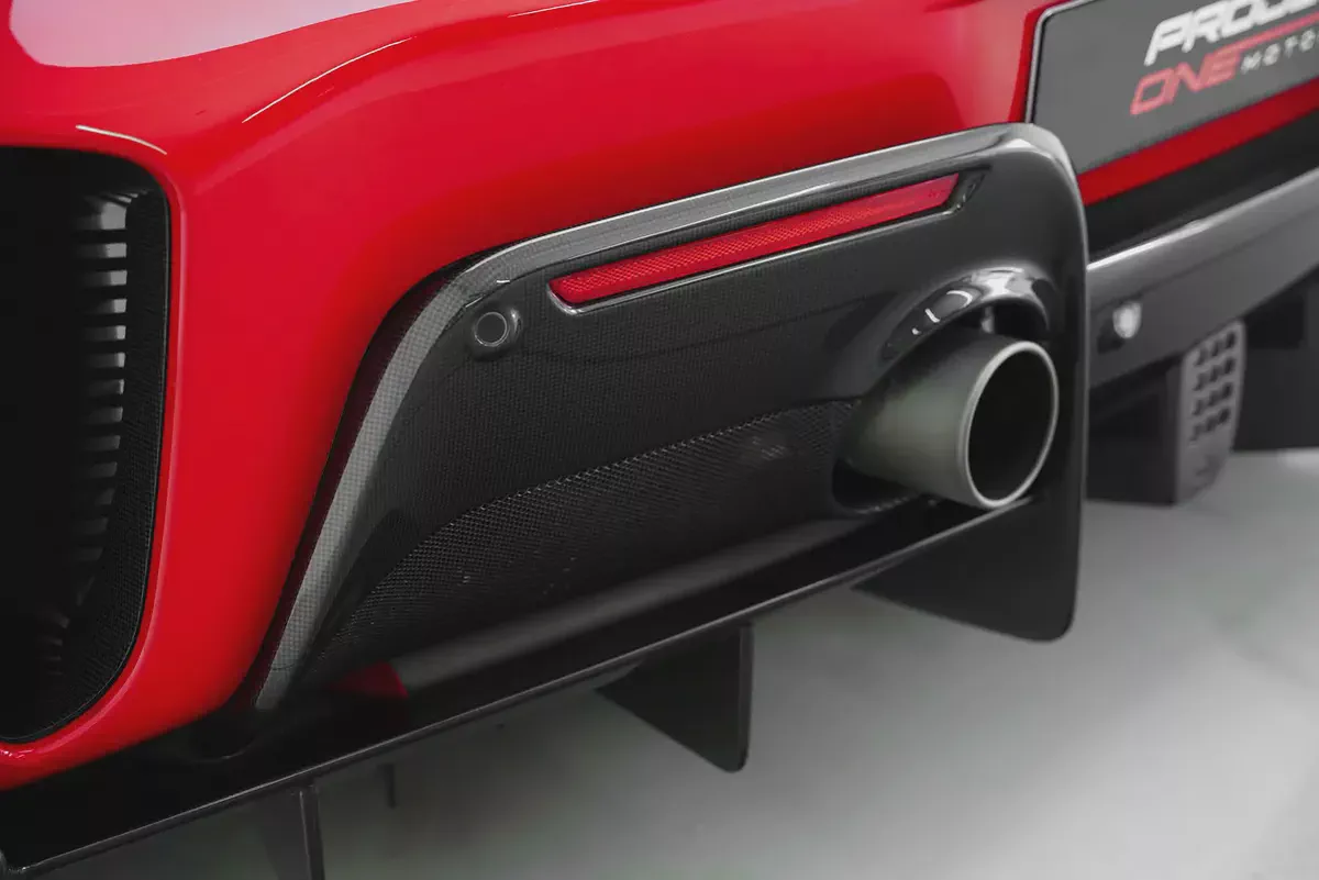 2019 FERRARI 488 PISTA PILOTI WITH 7 YEARS WARRANTY-19-19