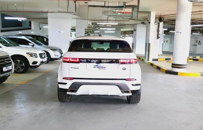 LIKE NEW R-Dynamic HSE 2022 - GCC Specs-4