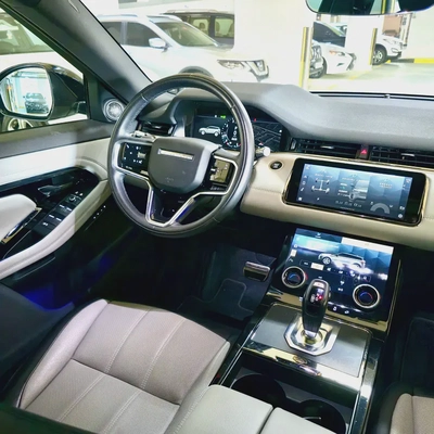 LIKE NEW R-Dynamic HSE 2022 - GCC Specs-11