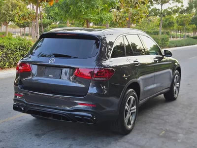 Mercedes GLC 300 model 2022 excellent condition-2