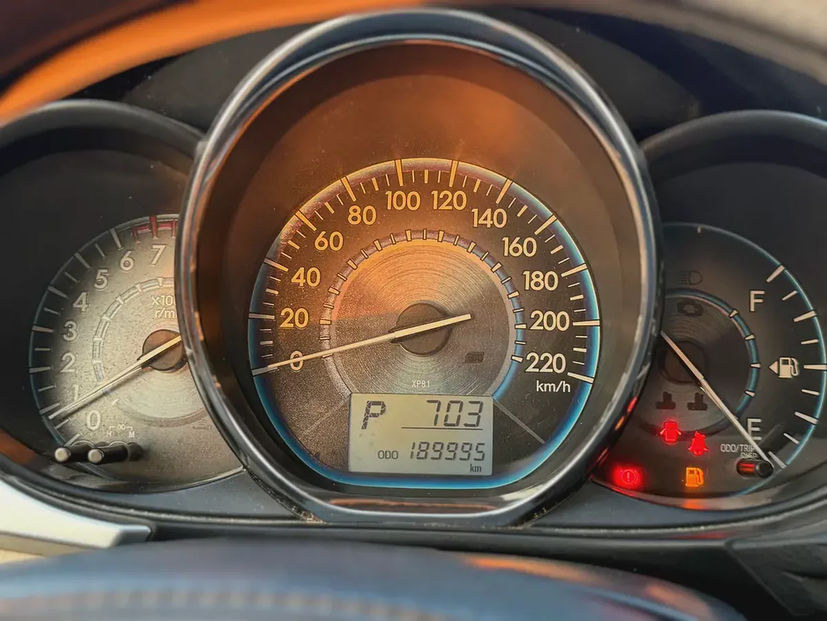 2015 Model | Toyota Yaris | GCC Specs | 4-Cyl 1.5L engine-10-10