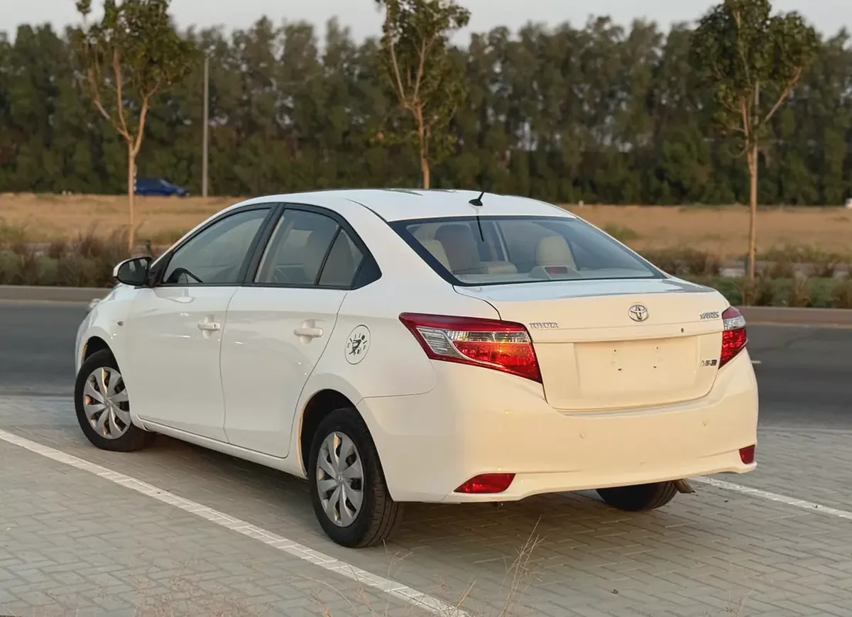 2015 Model | Toyota Yaris | GCC Specs | 4-Cyl 1.5L engine-3-3