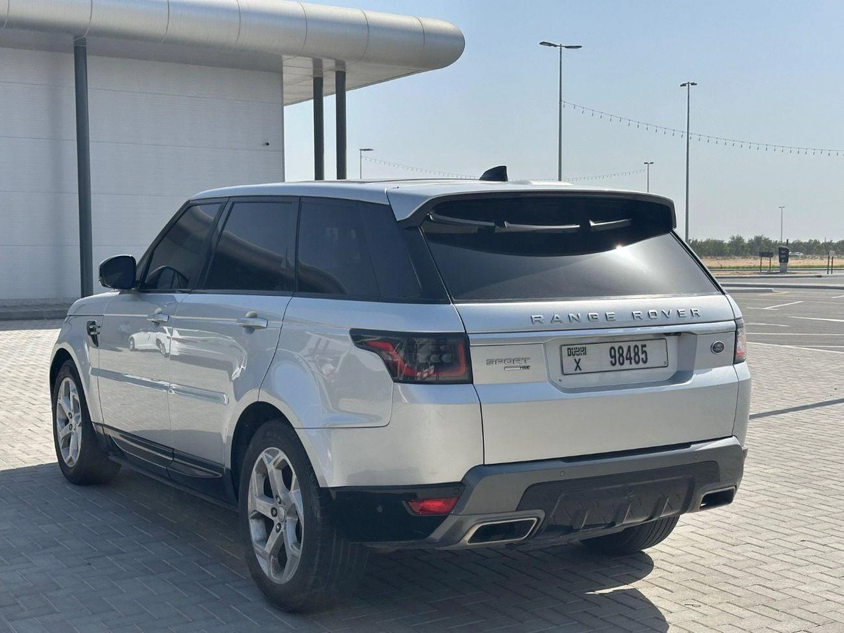 Land Rover Range Rover Sport HSE-4-0