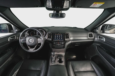 Jeep Grand Cherokee Limited-GCC-Al Futtaim Warranty  Service Contract-Full Service History-Blac-9