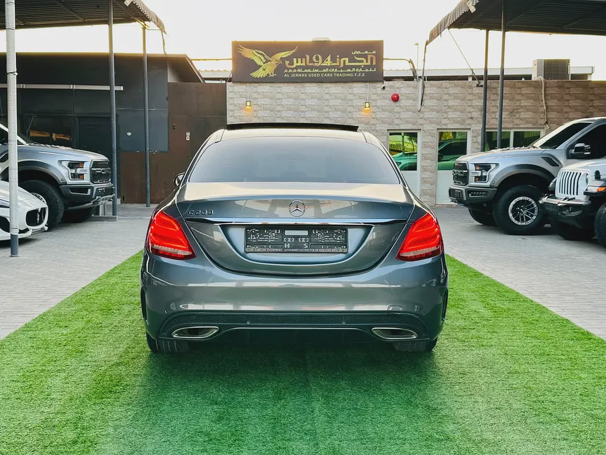 مرسيدس بنز C200 موديل 2018 خليجي | فل أوبشن | محرك 2.0 تيربو | ناقل 9G-TRONIC | جلد أحمر | كاميرا خل-15-15