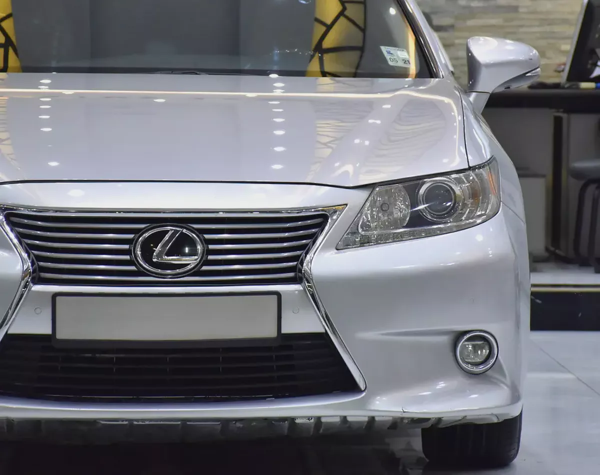 EXCELLENT DEAL for our Lexus ES350 ( 2015 Model ) in Silver Color American Specs-3-3