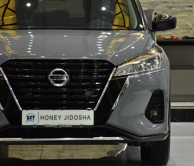 Nissan Kicks ( 2022 Model ) in Grey Color GCC Specs-11