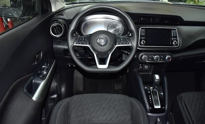 Nissan Kicks ( 2022 Model ) in Grey Color GCC Specs-7