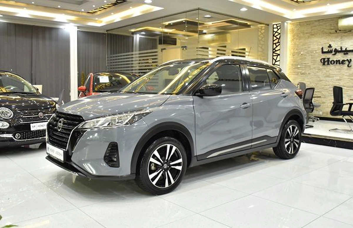 Nissan Kicks ( 2022 Model ) in Grey Color GCC Specs-13-13