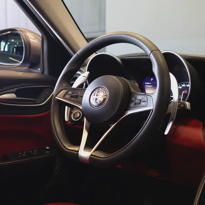 AED 957 P.M • 0% Downpayment •  Alfa Romeo Giulia • 1 Year Warranty-9