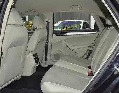 AED 635 EMi at 0% DP | Volkswagen Passat ( 2020 Model ) in Black Color GCC Specs-14