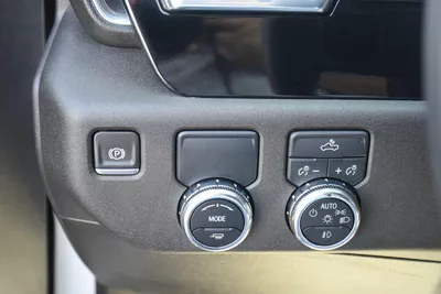 GMC SIERRA ELEVATION 2025 | WHITE-10