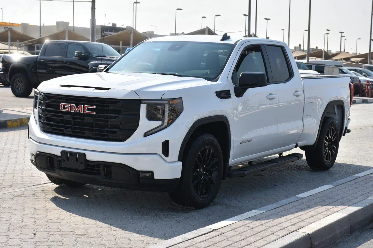 GMC SIERRA ELEVATION 2025 | WHITE