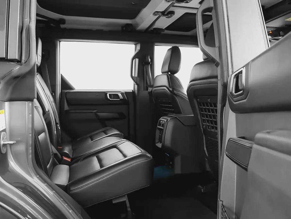 4,733 AED / 60 months | 0% DP | 2025 Ford Bronco Badlands Sasquatch / Warranty and Service Pack-12-12