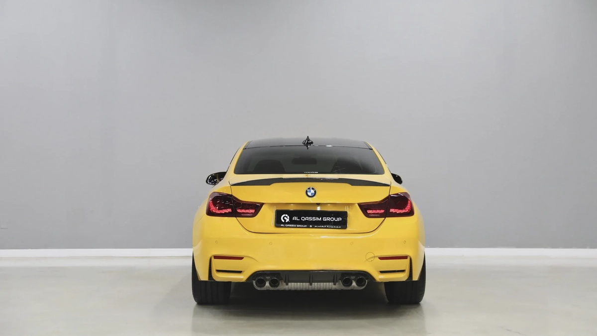 BMW M4 Coupe-3-3