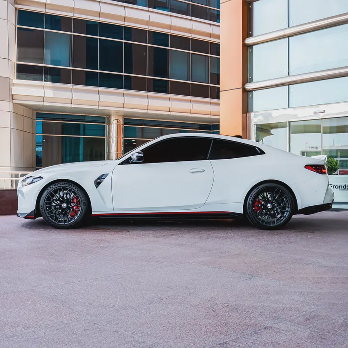 2023 BMW M4 CSL  GCC DONE ONLY 1000KM-7-7
