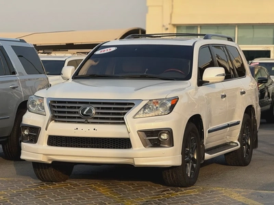 لكزس LX570 ابيضLexus LX 570 Sport 2015 | GCC Specs | Pristine Condition-2