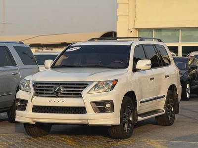 لكزس LX570 ابيضLexus LX 570 Sport 2015 | GCC Specs | Pristine Condition-4