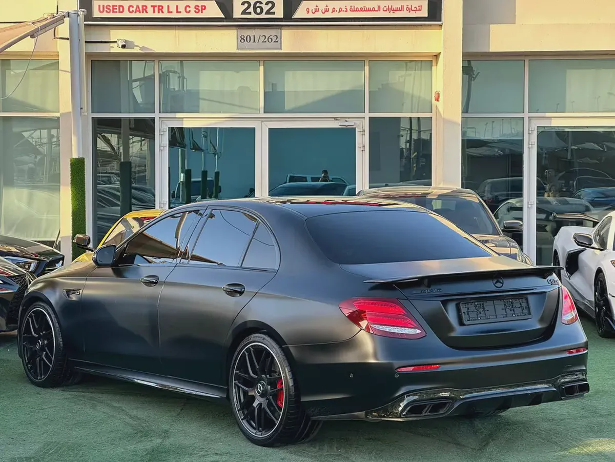 2018 Mercedes-Benz E 63 AMG S - Japanese Specs-5-5