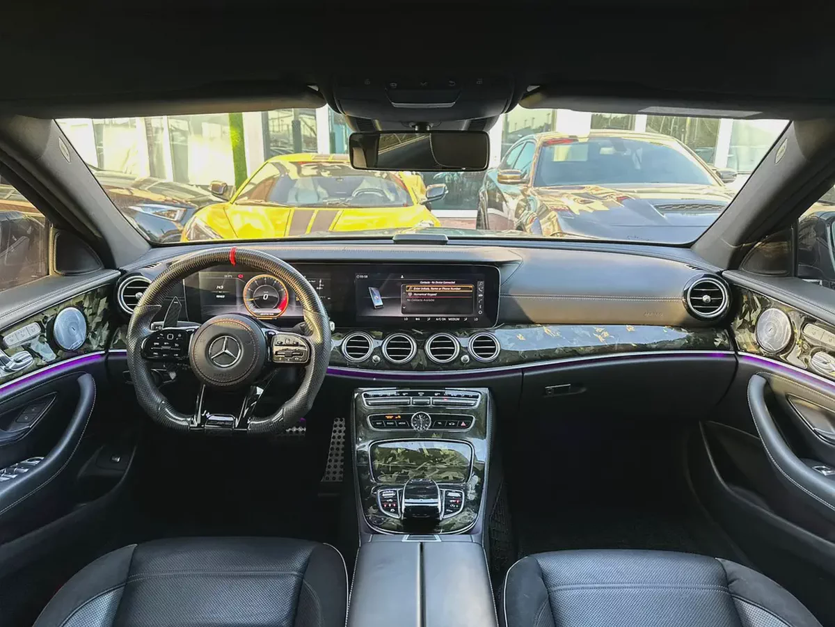 2018 Mercedes-Benz E 63 AMG S - Japanese Specs-6-6
