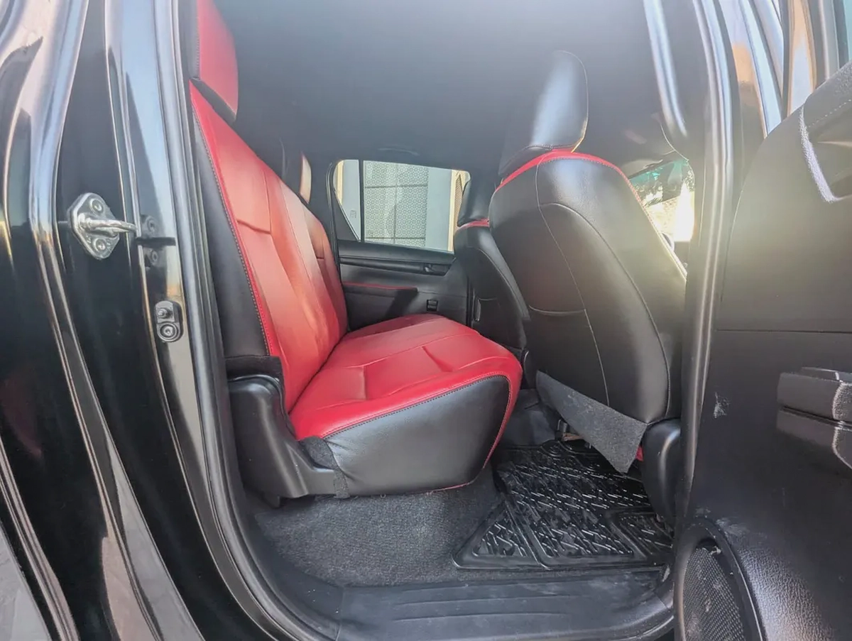 Toyota Hilux Adventure 2021 Facelifted 2026 GCC Specs In Excellent Condition-5-5