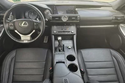 LEXUS - RC 300 - F SPORT - V6 - 3,5L - AMERICAN SPECS VERY GOOD CONDITION-6