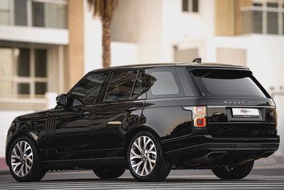 2018 | GCC Range Rover Vogue V6 HSE | Black | Low Mileage | Full service history-5
