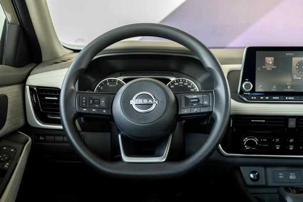 Nissan X-Trail S