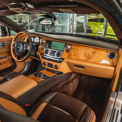 2017 | ROLLS ROYCE WRAITH  |  3 BUTTONS | STAR LIGHT | 45,000KM  | GCC-8